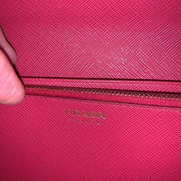 Prada pink large wallet - Picture 9 of 10